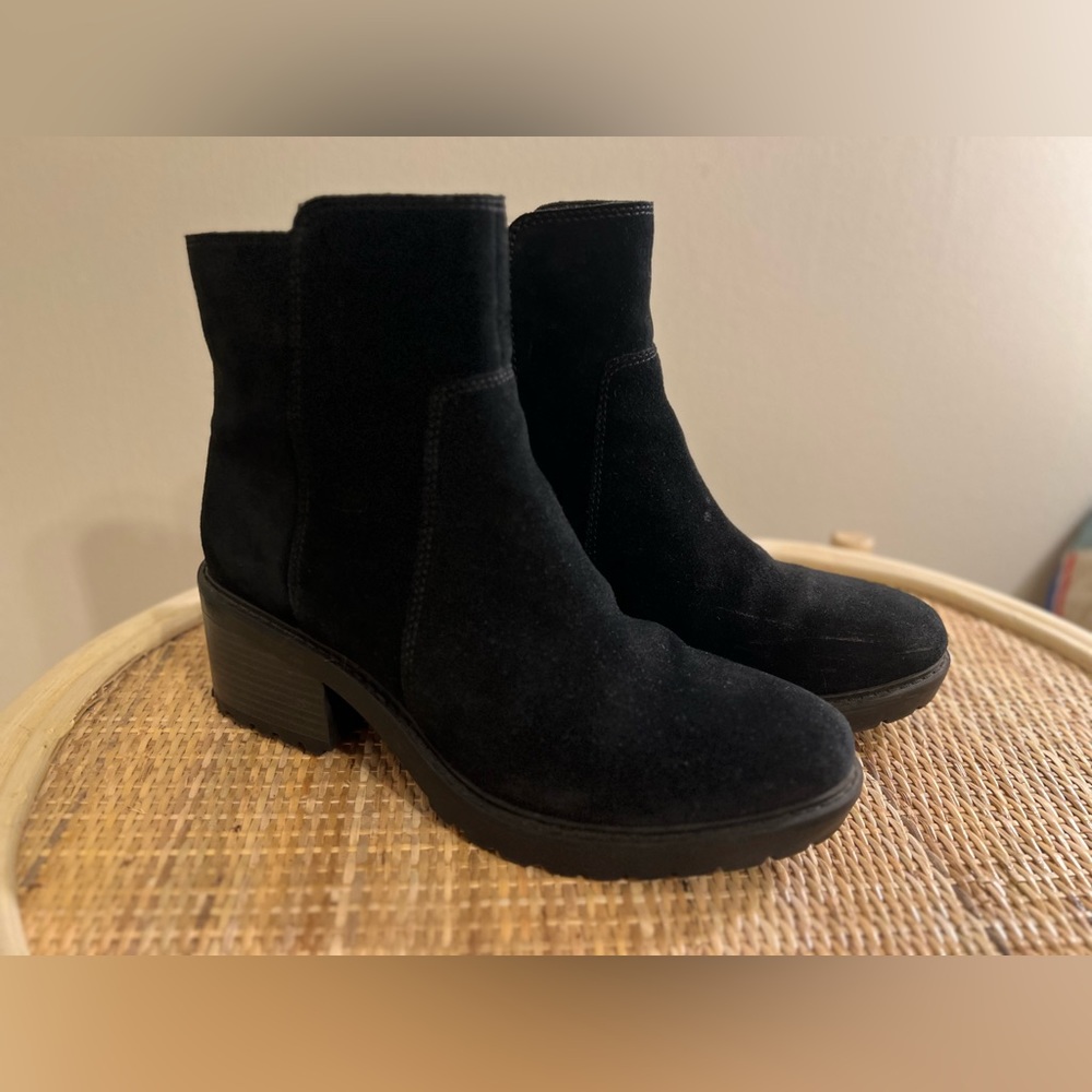 Salvia Black Suede Boots 🖤